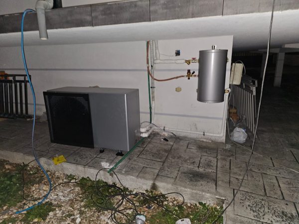 Sistem kondicionimi pompe nxehtesie ajer